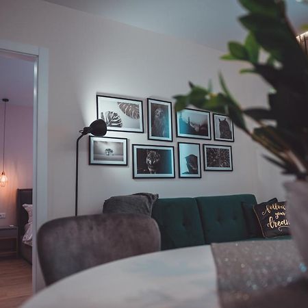 Tam Skanderbeg Square City Center Apartment No2 Tirana Extérieur photo