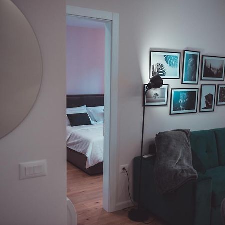 Tam Skanderbeg Square City Center Apartment No2 Tirana Extérieur photo