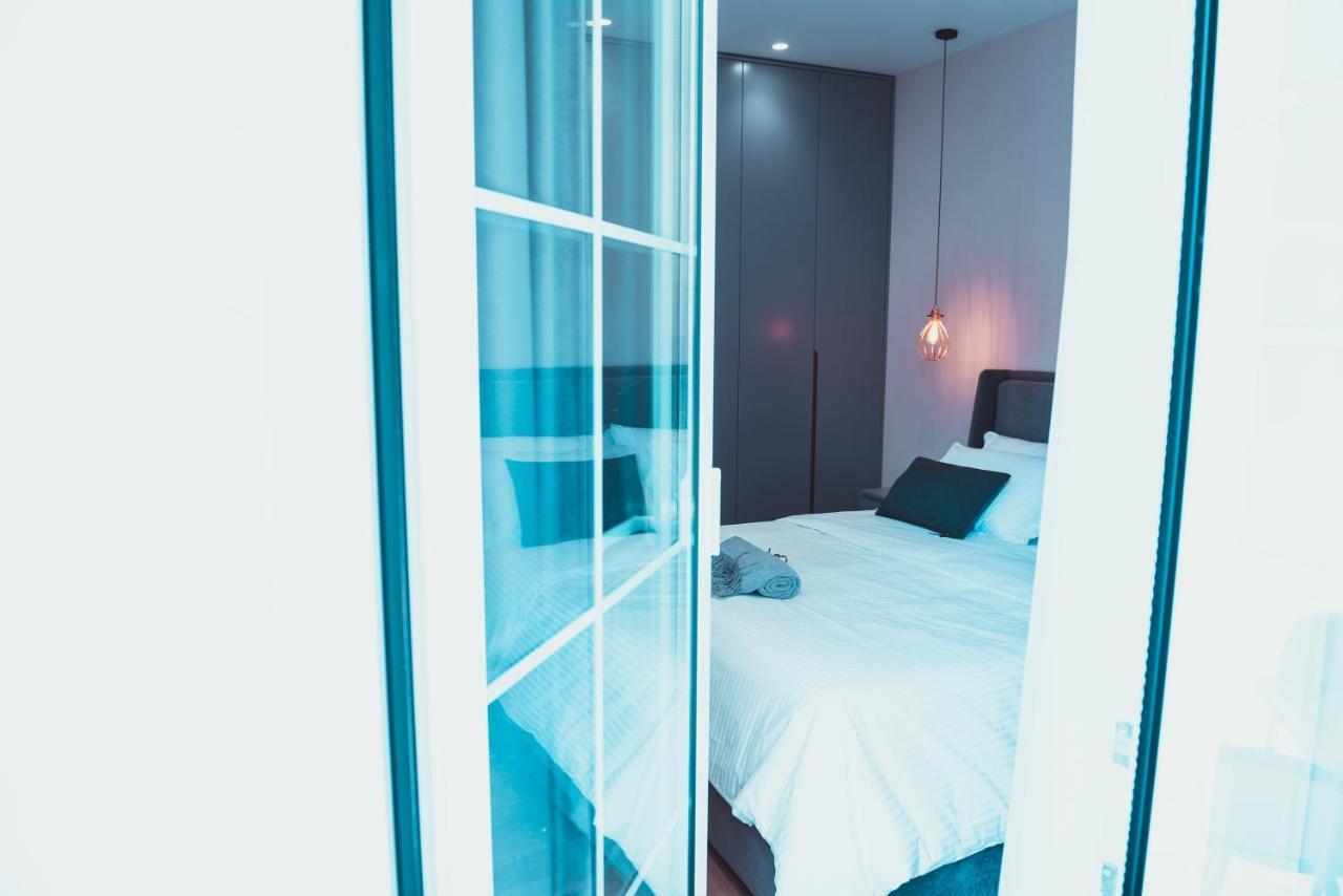 Tam Skanderbeg Square City Center Apartment No2 Tirana Extérieur photo
