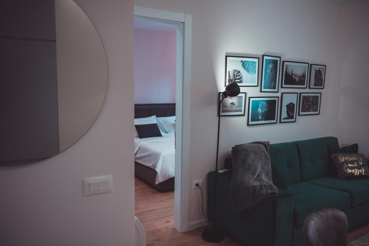 Tam Skanderbeg Square City Center Apartment No2 Tirana Extérieur photo