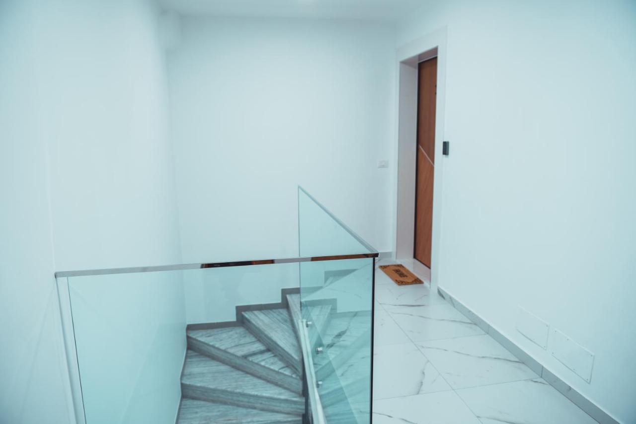 Tam Skanderbeg Square City Center Apartment No2 Tirana Extérieur photo